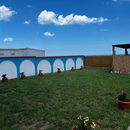 Pensiunea Casa Alba * Tuzla