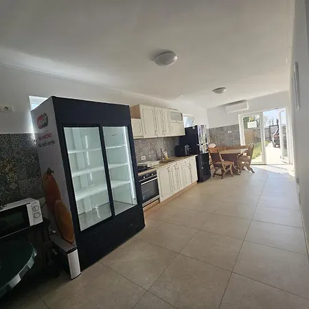 Maison d'hôtes Pensiunea Casa Alba Tuzla