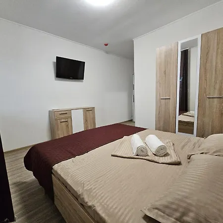 Pensiunea Casa Alba *